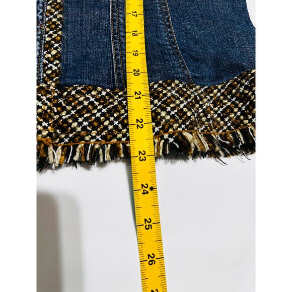 Coldwater Creek Women's Size 14 Long Sleeve Embroidered Hem Jean Jacket - Picture 6 of 6